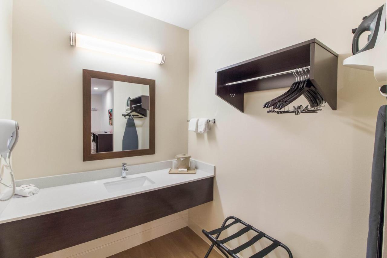 Red Roof Inn Houston - Willowbrook Louetta Dış mekan fotoğraf